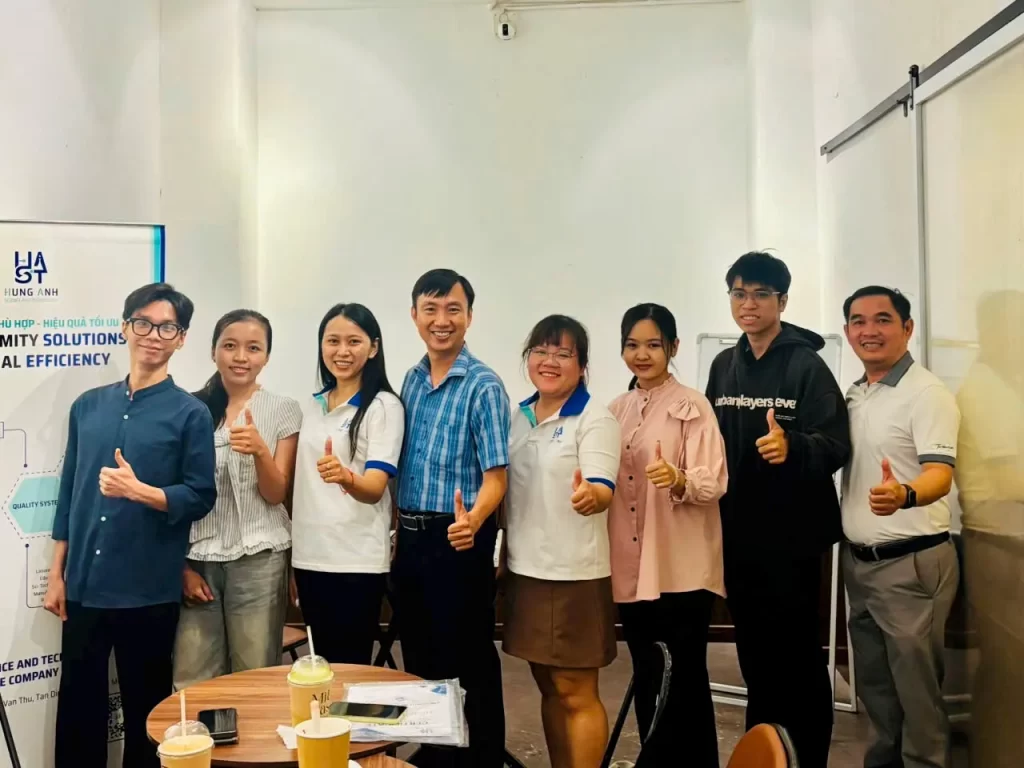 Cac hoc vien khoa training